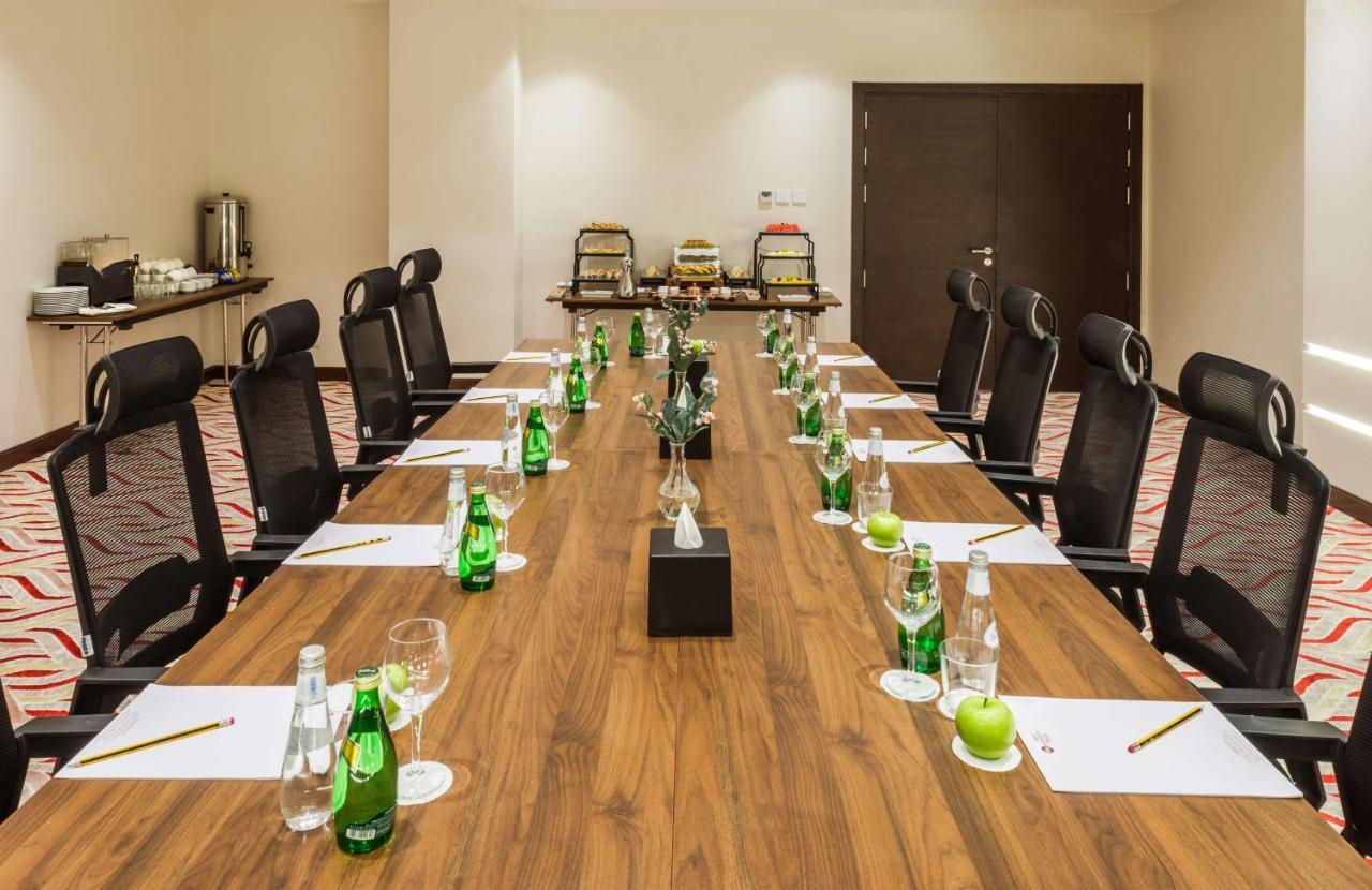 Best Western Plus Al Qurayyat City Center Exterior foto
