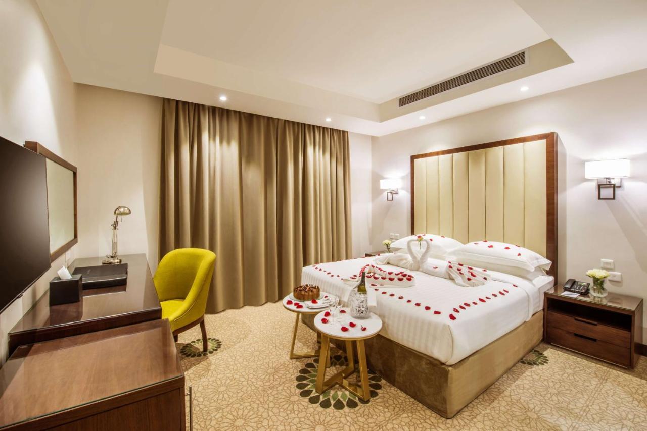 Best Western Plus Al Qurayyat City Center Exterior foto