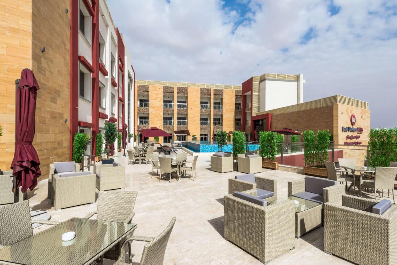 Hotel Best Western Plus Al Qurayyat City Center Exterior foto